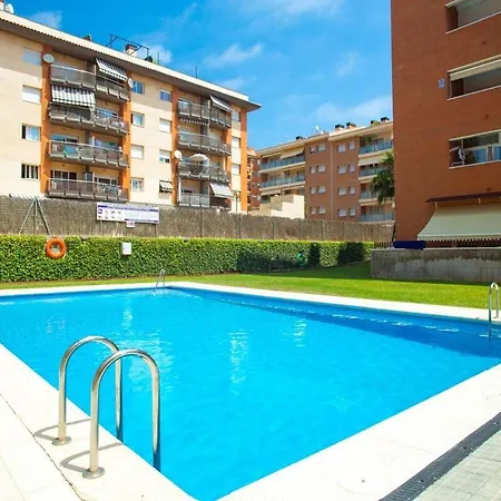 Daire Tic Tac 13 Family Apartment With Pool View Lloret de Mar
