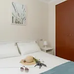 Tic Tac 13 Family Apartment With Pool View *
