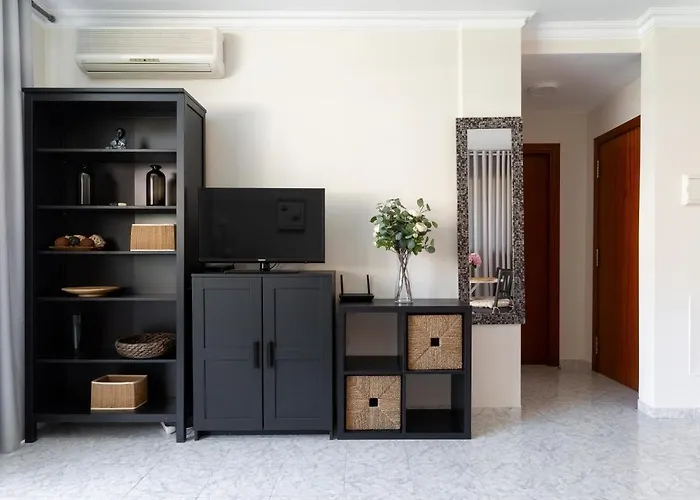 Tic Tac 13 Family Apartment With Pool View