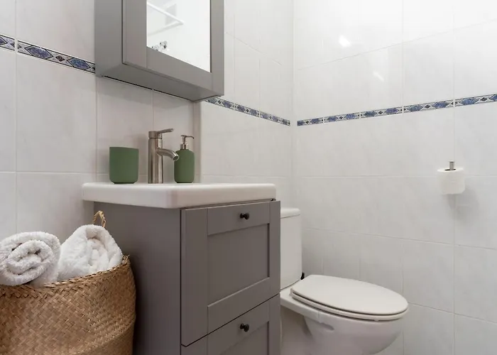 Tic Tac 13 Family Apartment With Pool View *